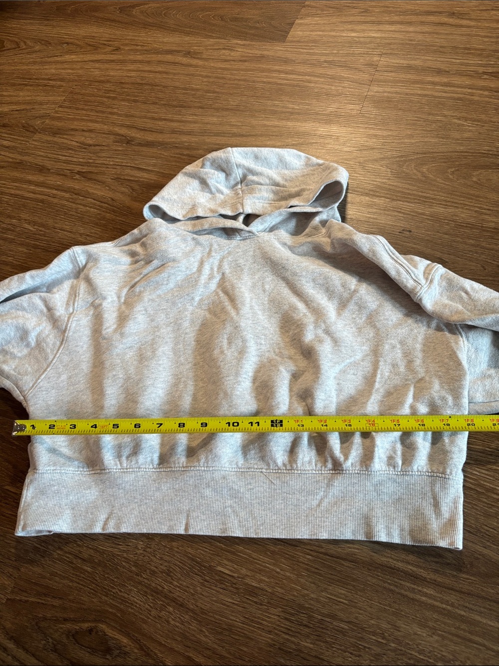 Old Navy Light Gray Cropped Hoodie women’s SMALL - Picture 4 of 6